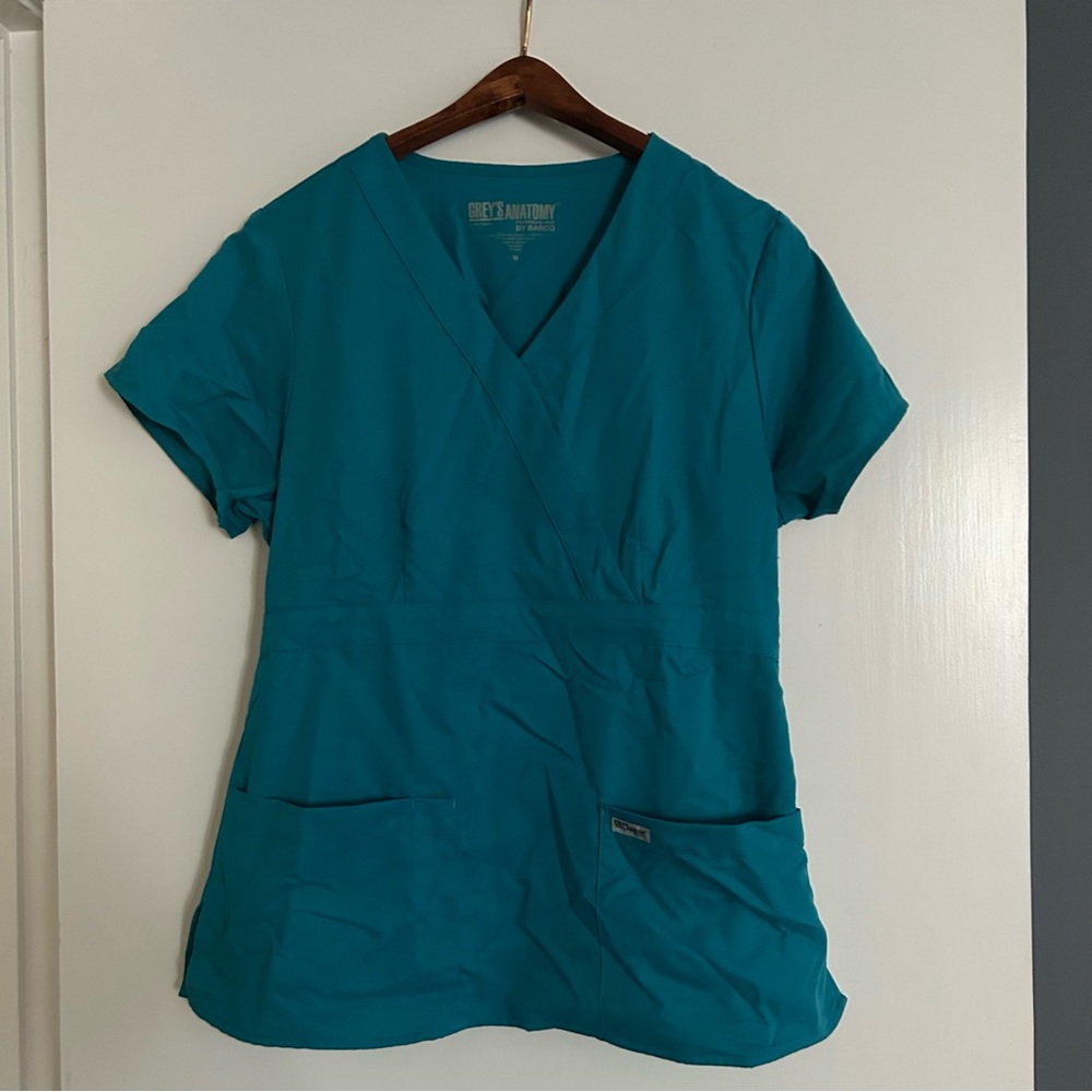 Grey’s anatomy women’s scrub top